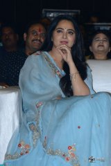 Anushka at Hit Movie Pre Release Event